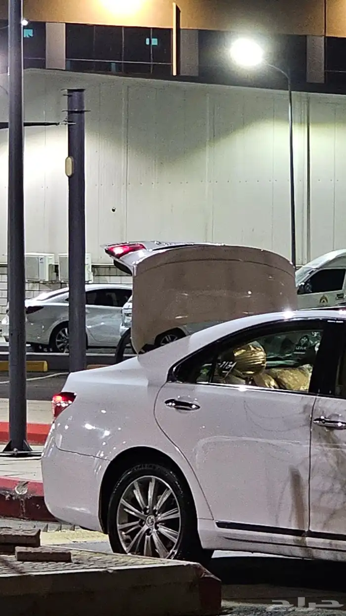 لكزس es350 موديل 2011 2