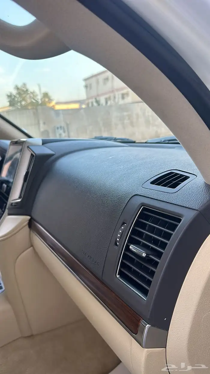 لاندكروزر 2016 VXR 25