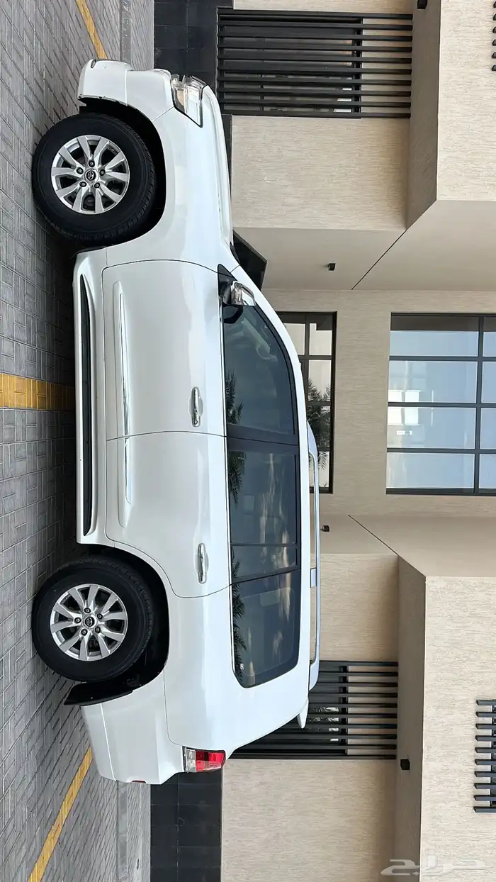 لاندكروزر 2016 VXR 6