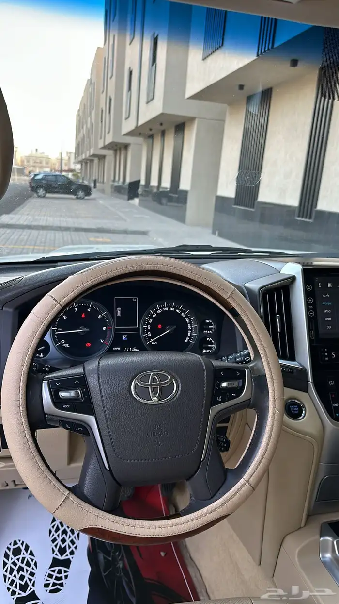 لاندكروزر 2016 VXR 20