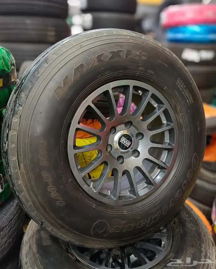 جنوط سيرا مع كفرات بالون جديده استخدام بسيط 1