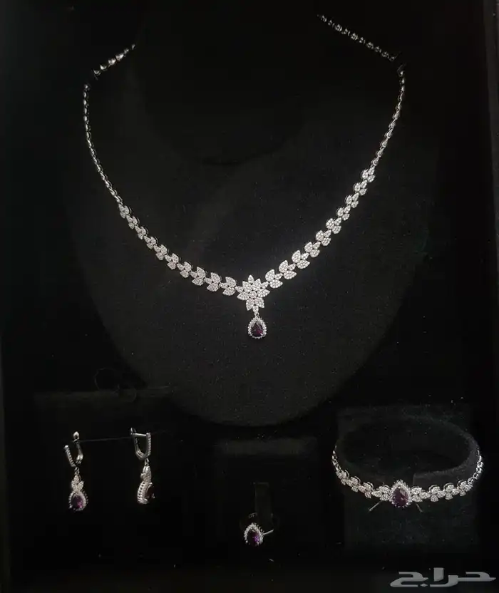 اطقم فضه عيار 925اسعارها بين 500 وال650 2