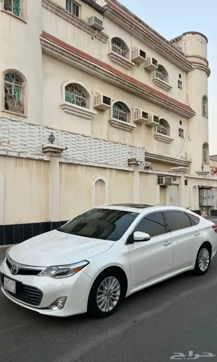 للبيع افالون ليمتد 2015 بودي بلد مفحوص ومجدد جاهز 0