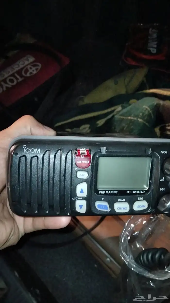 جهاز لاسلكي جديد من icom 0