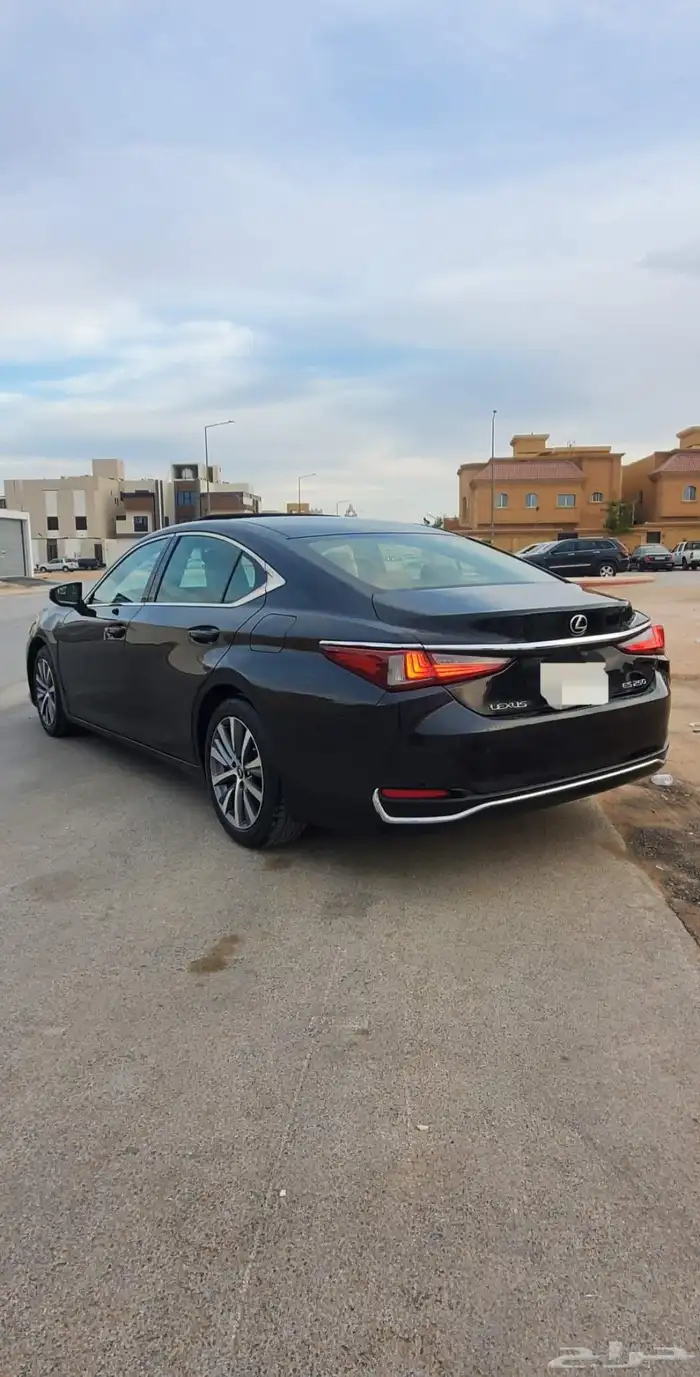 للبيع لكزس ES 250AA سعودي السعر 74 2