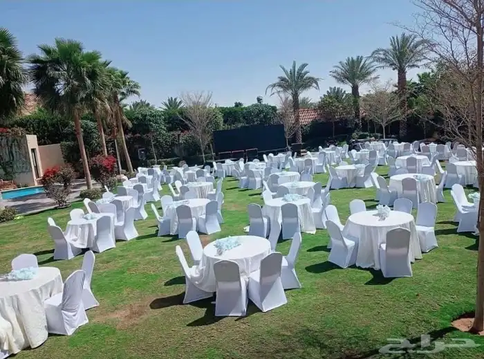 تاجير كنب كراسي vib طاولات دائري مستطيل خشب قزاز 4