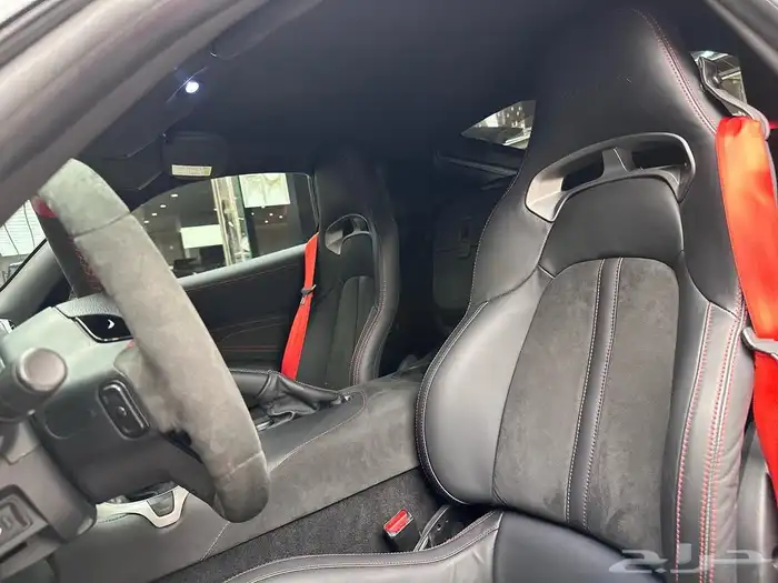 Rolls-Royce Cullinan black badge 2025 13