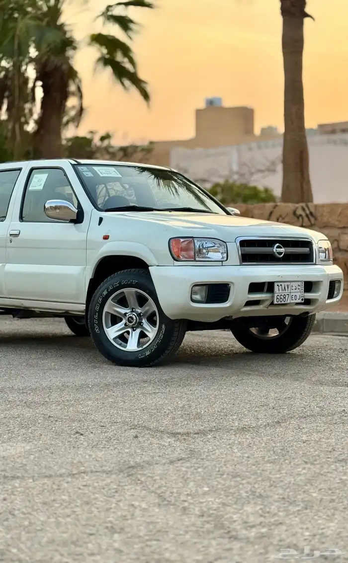 للبيع نيسان باثفندر 2005 ((فل كامل)) نظيف 0