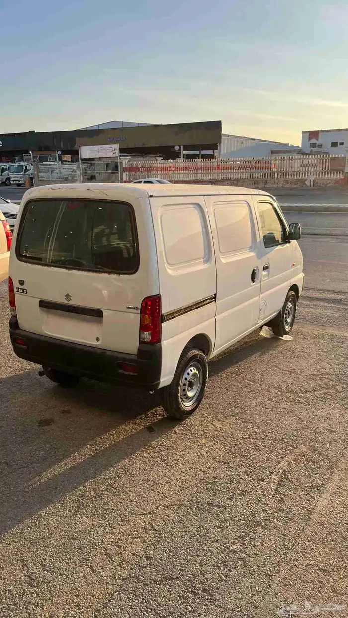 سوزوكي ايكو فإن بضاعه بنزين مخصص للتوصيل او المطاعم والبضائع 2