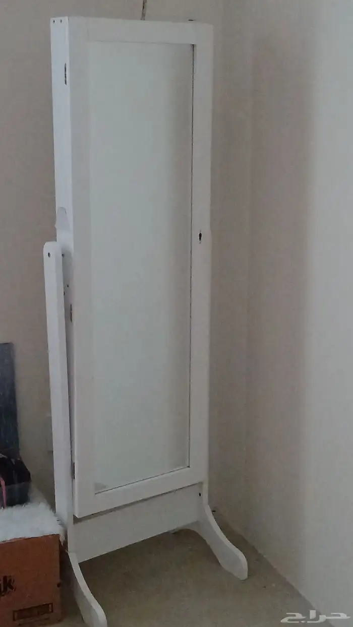 اثاث دولاب اكسسوار 1