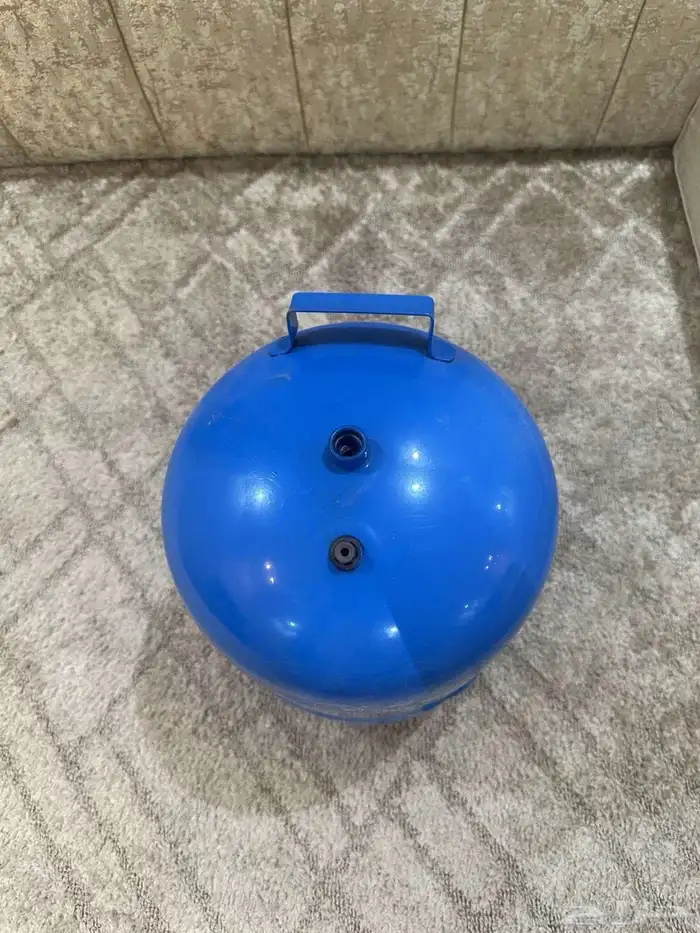 دافور نظيف . 1