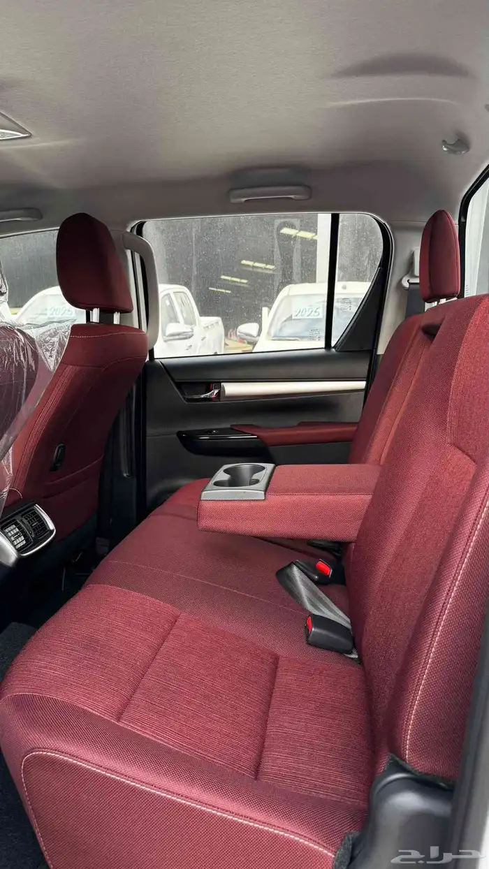 تويوتا هايلكس غمارتين دبل توماتيك بريمى 8