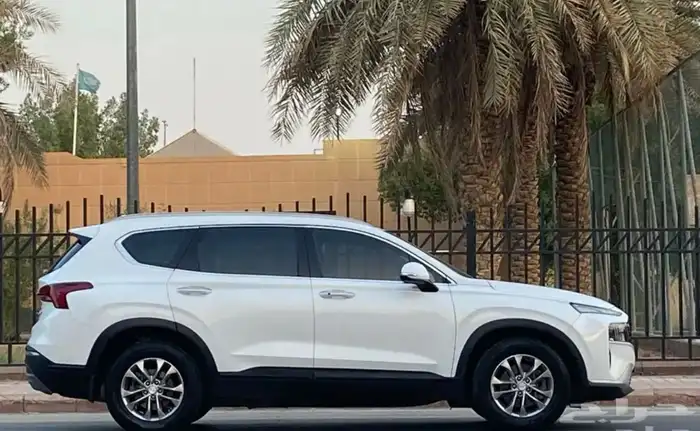 هونداي هيونداي سنتافي 2023 بحاله الوكاله 6 سلندر السوم 85500 4