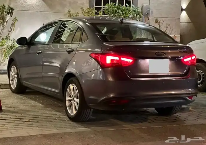 شيري اريزو5 موديل 2023 3