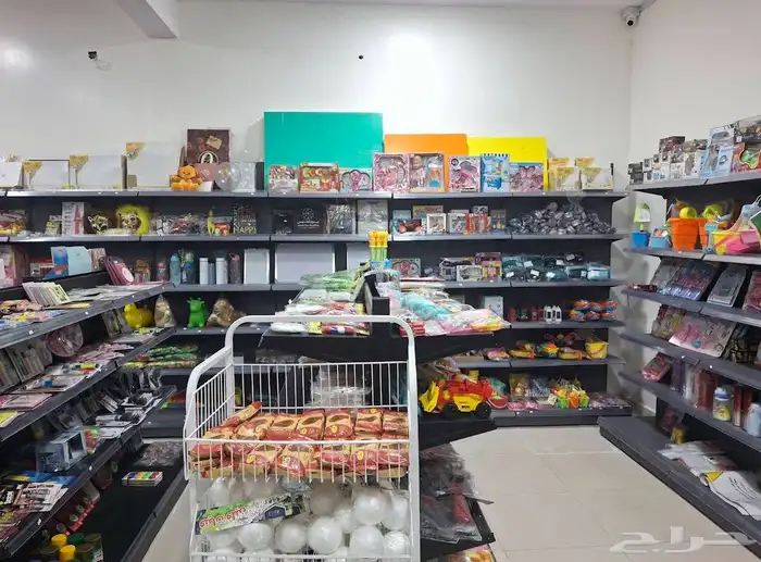 مكتبة قرطاسيه للبيع 2