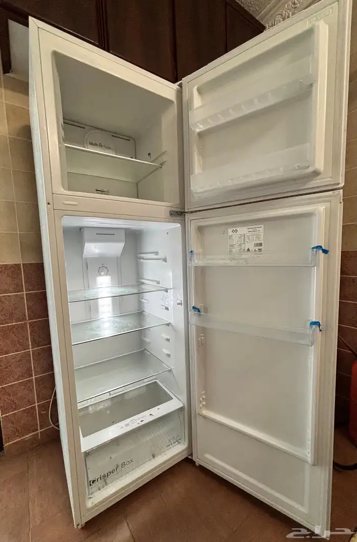 ثلاجة للبيع 0