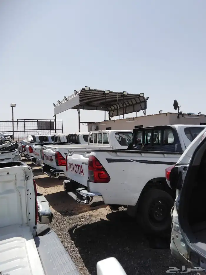 تشليح الحاير لقطع غيار السيارات الهيلكس والجموس 1