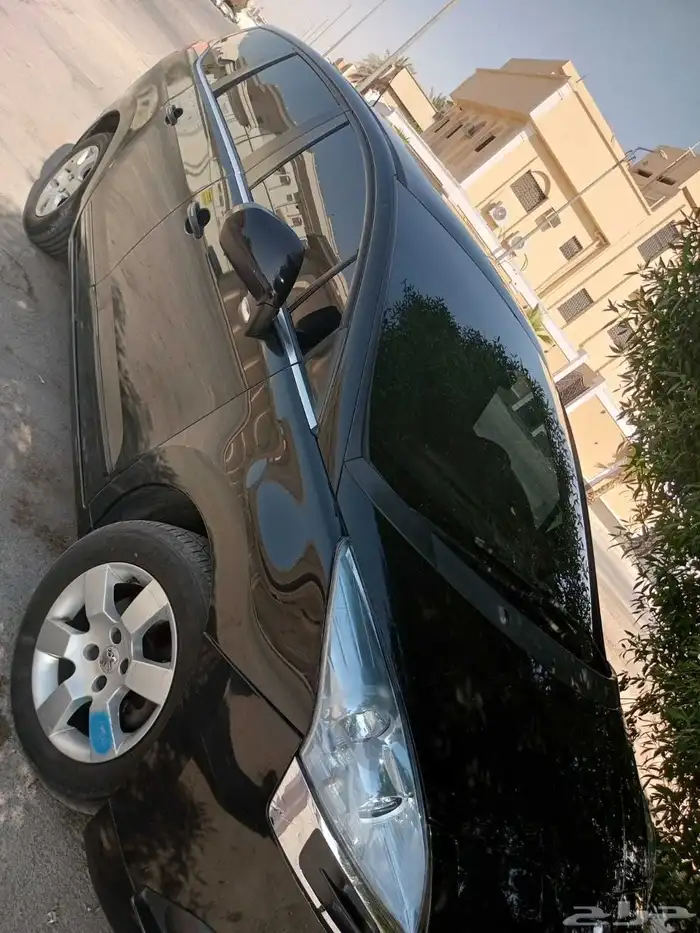 سياره بيجو شبه الجديد 3