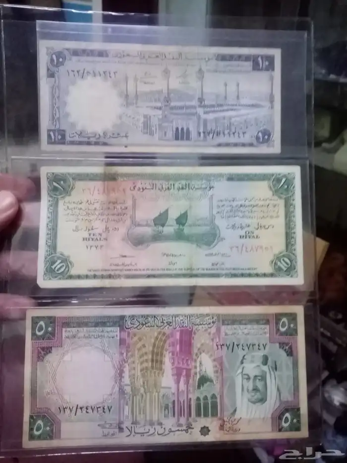 يوجد لدينا متحف لبيع الآثار 1
