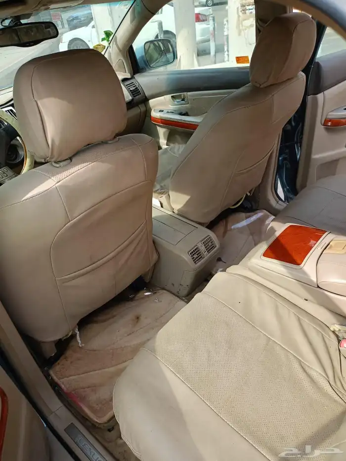 للبيع سيارة لكزس الفئة   أر أكس 330 Lexus RX 330 سنة الصنع 7
