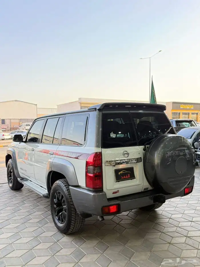 نيسان - سوبر سفاري - 2020 - فل كامل - بسعر111 الف 8
