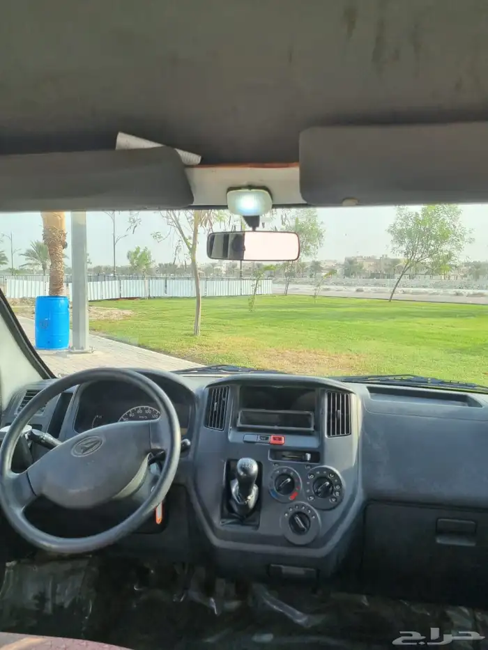 دايهاتسو باص بضاعة 1