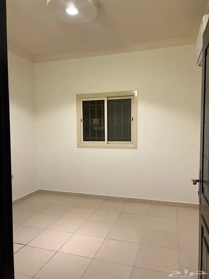 للإيجار دور أول مدخل مستقل الرياض حي الياسمين 64.000 6