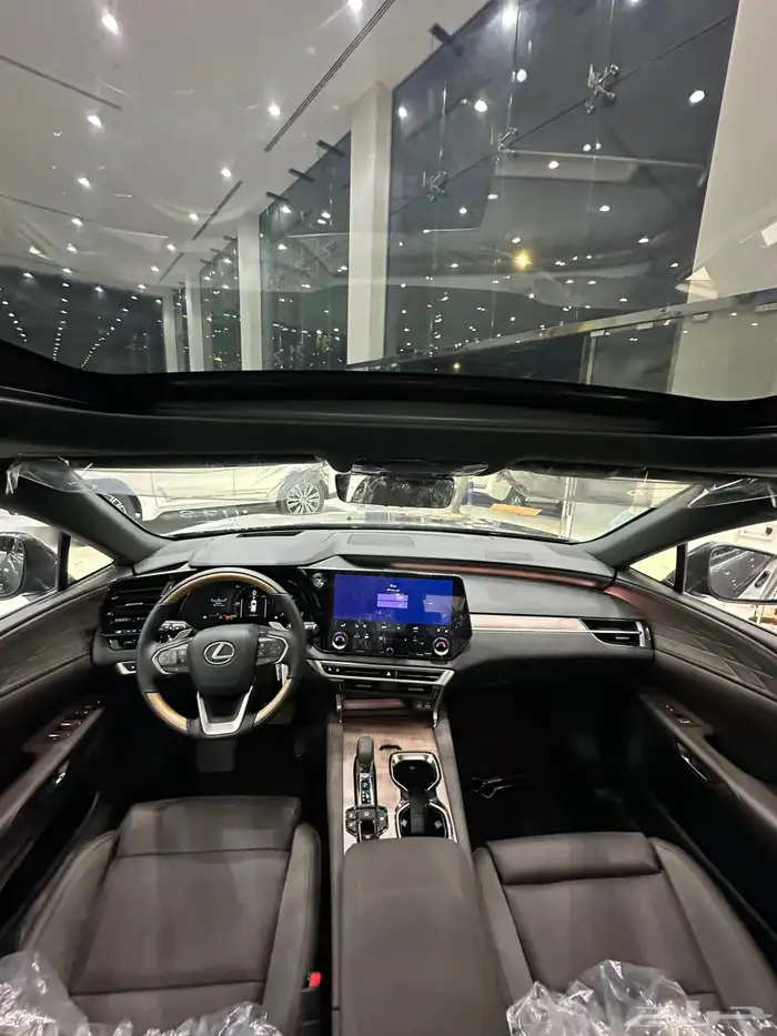 سعودي اصفار RX350 BH 2025 7