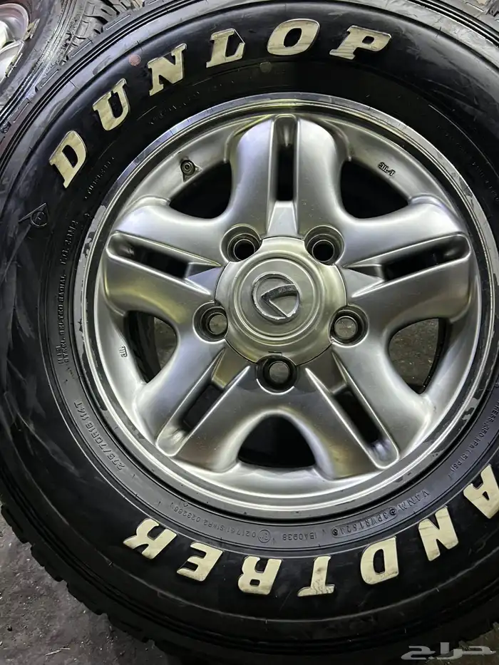 جنوط لكزز جيب لاند شفه نيكل مع كفرات دنلوب 275.70.16 ت23 6