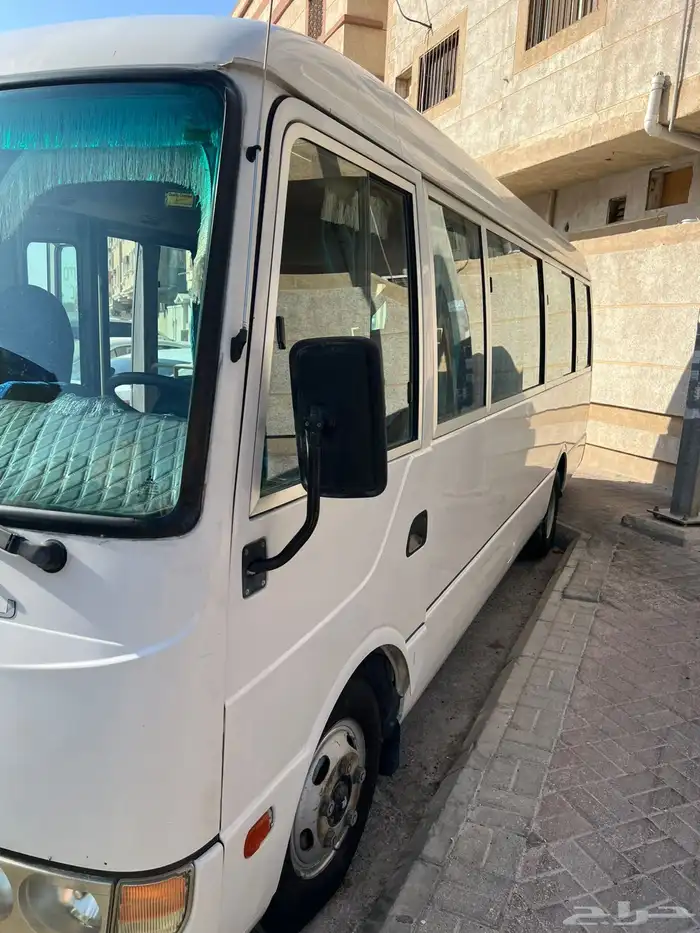 Bus Mitsubishi for sale 2014 diesel 30 seat 5