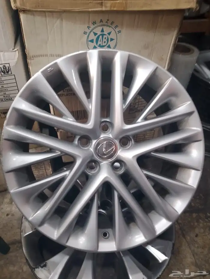 يوجد لدينا جميع انواع الجنوط وجميع مديلات السيارات 28