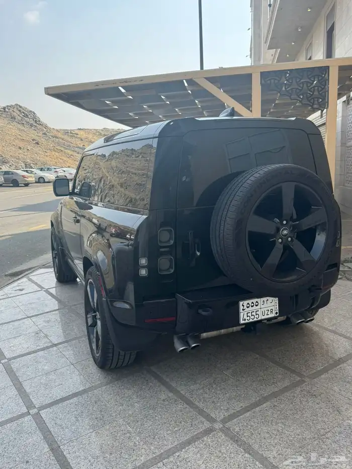 ديفندر 2022 V8 مقاس 90 10