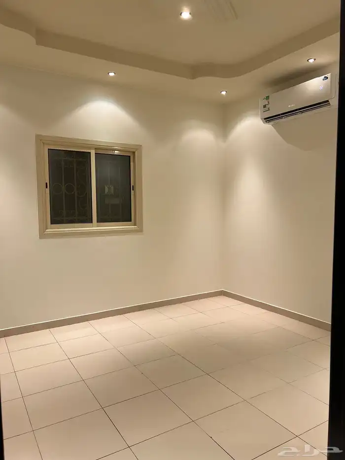 للإيجار دور أول مدخل مستقل الرياض حي الياسمين 64.000 9