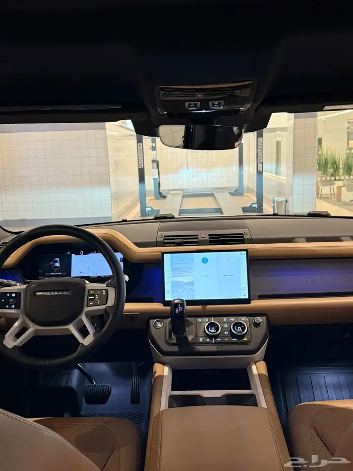 ديفندر للايجار 3