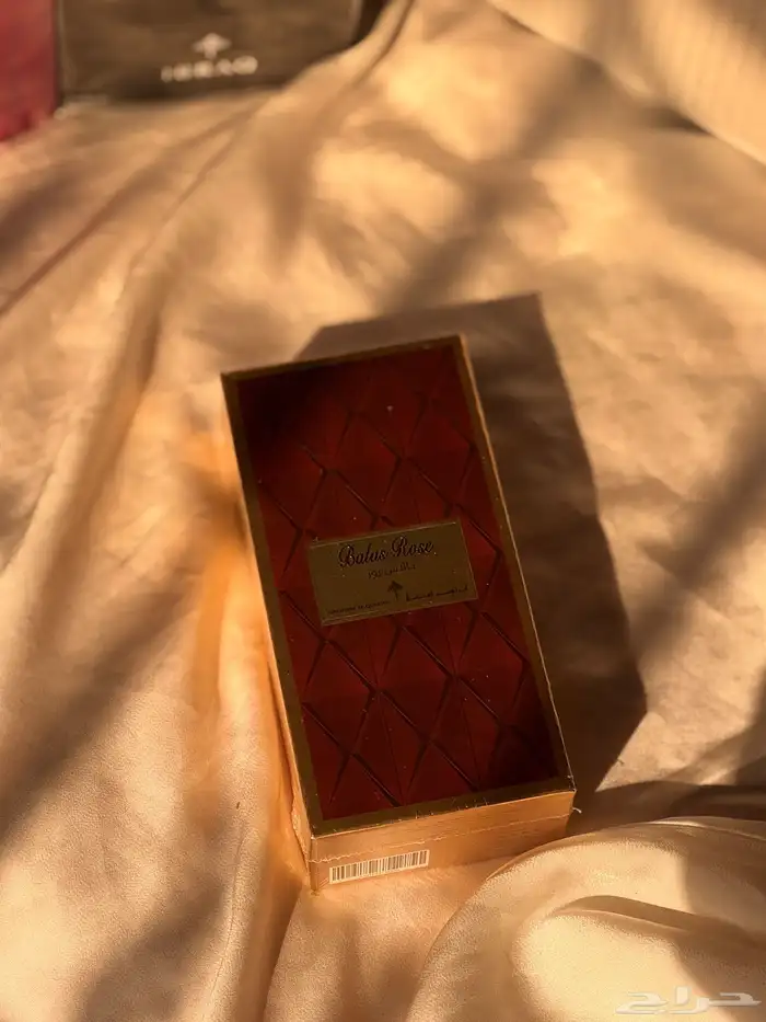 عطور من شركة إبراهيم القرشي متوفرة لدينا 11