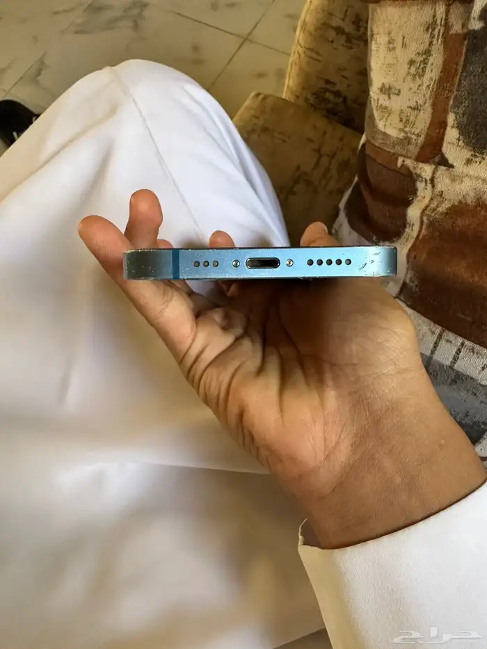 آيفون 13 عادي 8