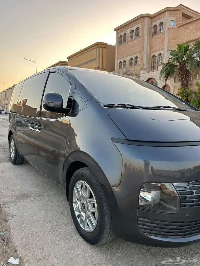 هيونداي ستاريا ديزل 2025 مستخدم وكالة سعودي 0