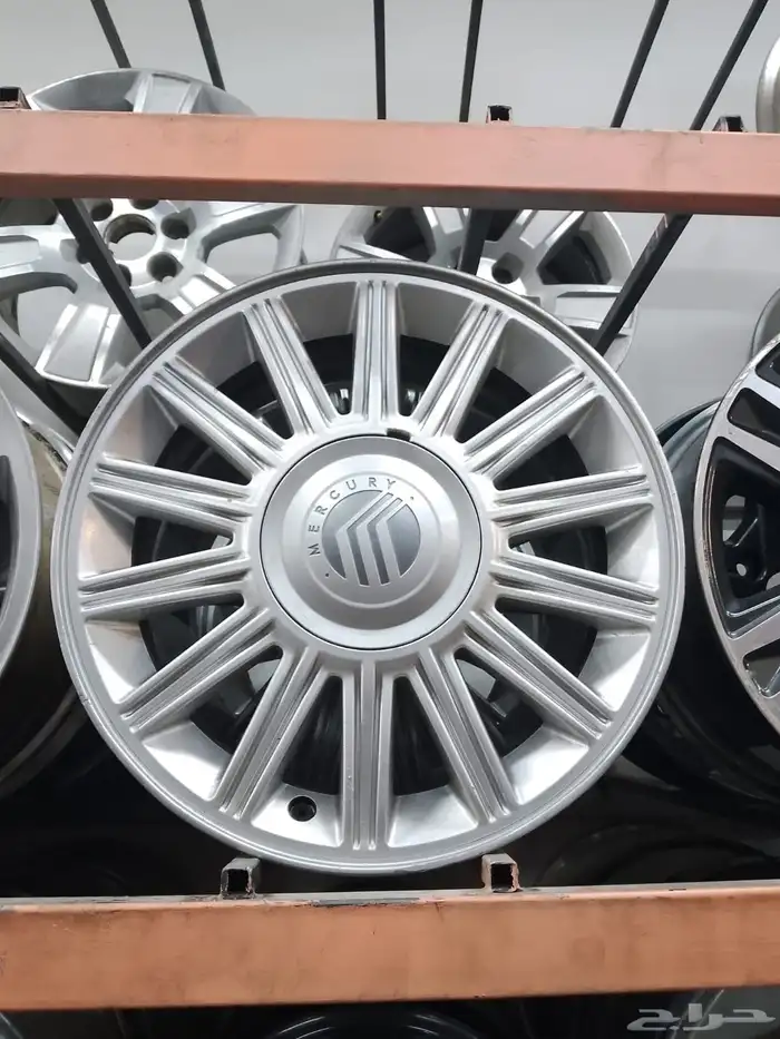 يوجد لدينا جميع انواع الجنوط وجميع مديلات السيارات 13