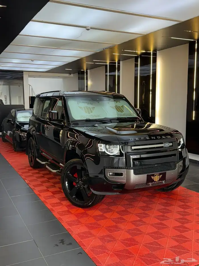 ديفندر للايجار 0