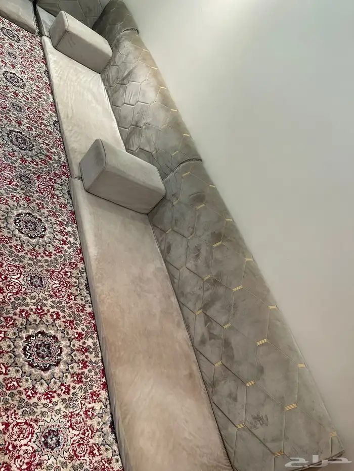 للبيع جلسه ارضية 2