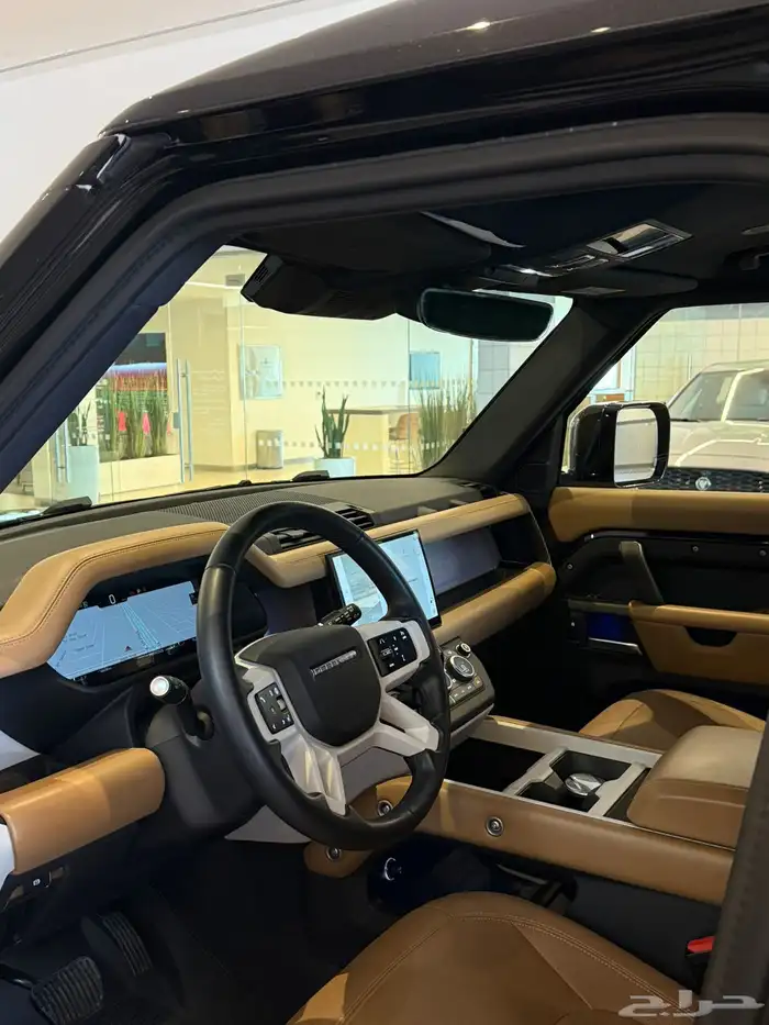 ديفندر للايجار 8