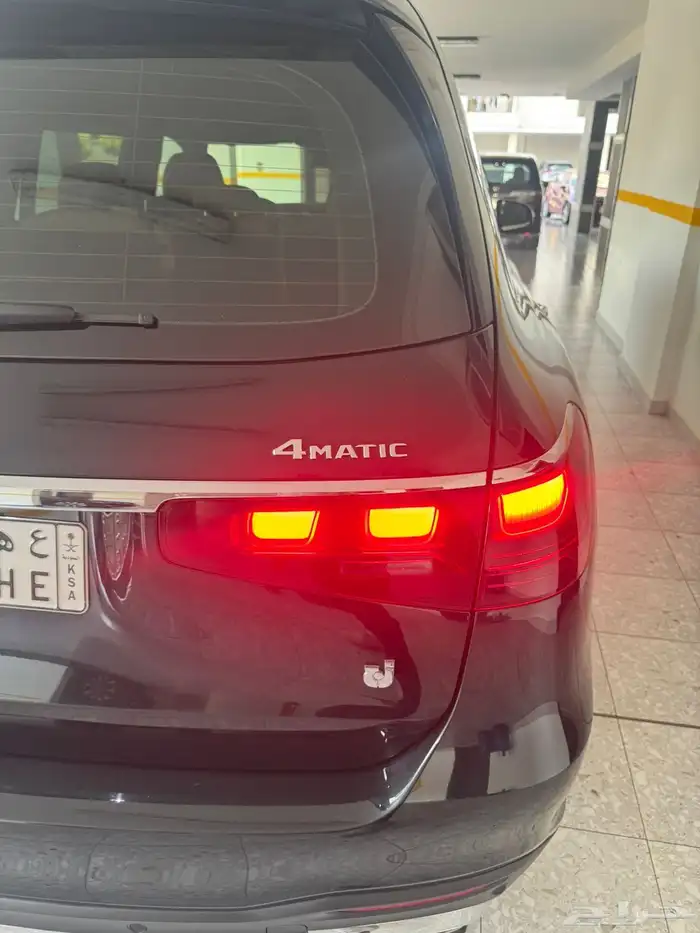مرسيدس gls 450 ممشى 32000 8