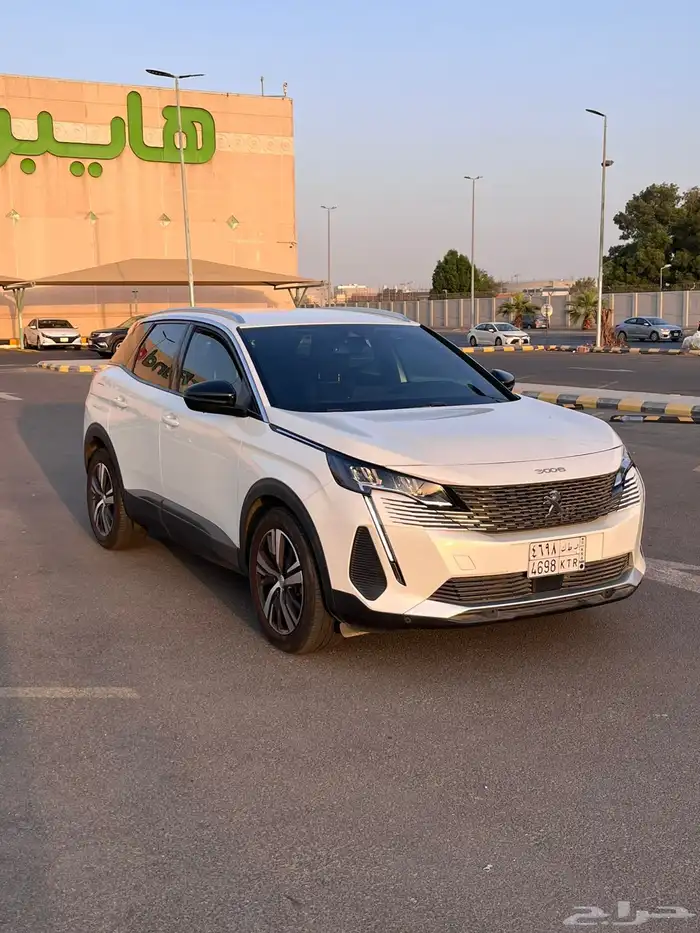 بيجو 3008بحالة الوكالة موديل2025 1