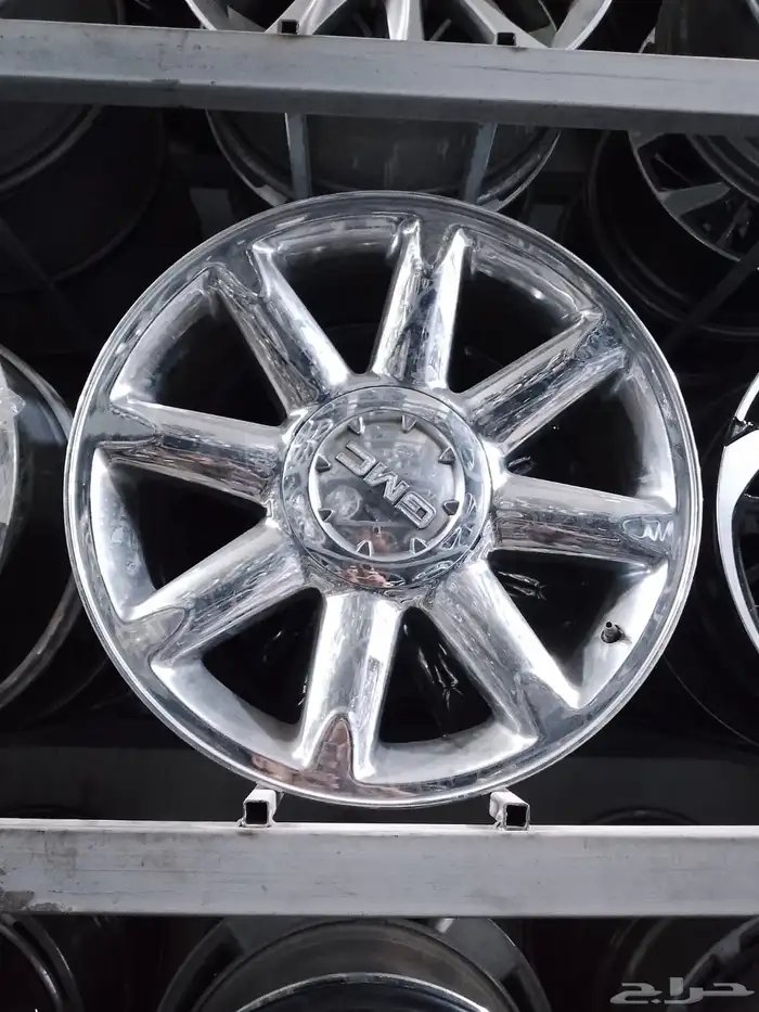 يوجد لدينا جميع انواع الجنوط وجميع مديلات السيارات 58