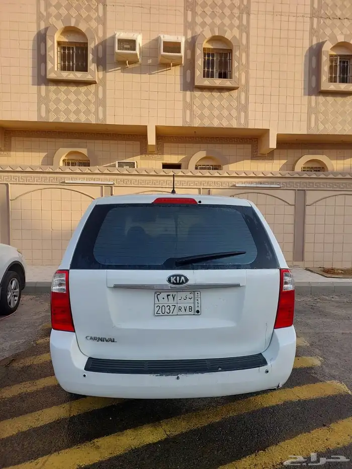 كيا كرنفال بيع او تشليح 0