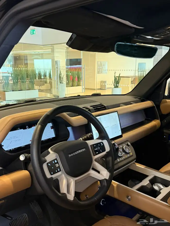 ديفندر للايجار 5