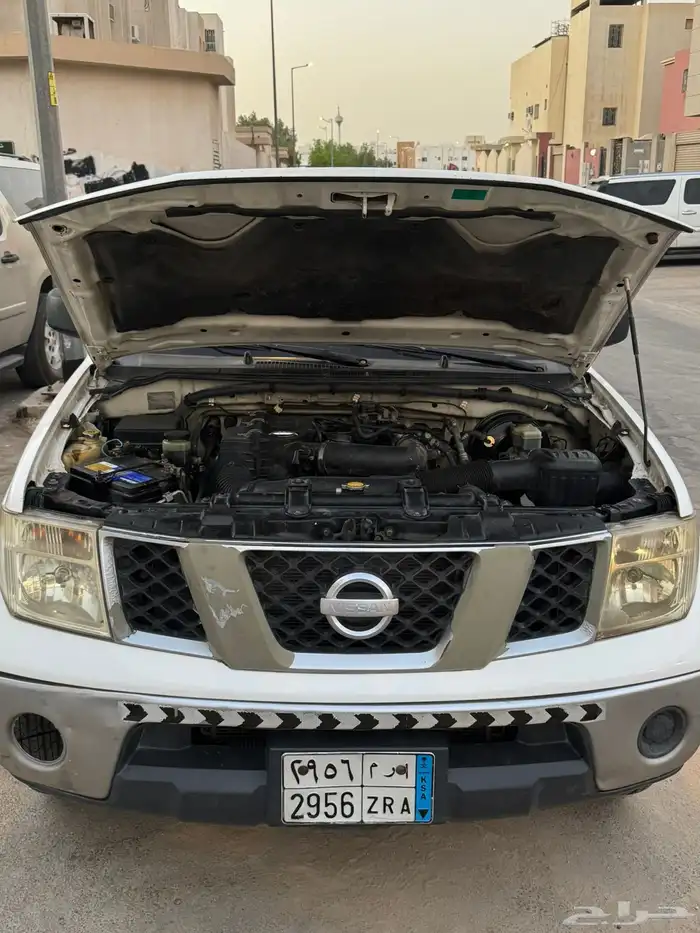 نافارا2008 2