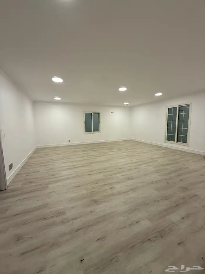 شقة بحي البندرية الخبر للايجار 10