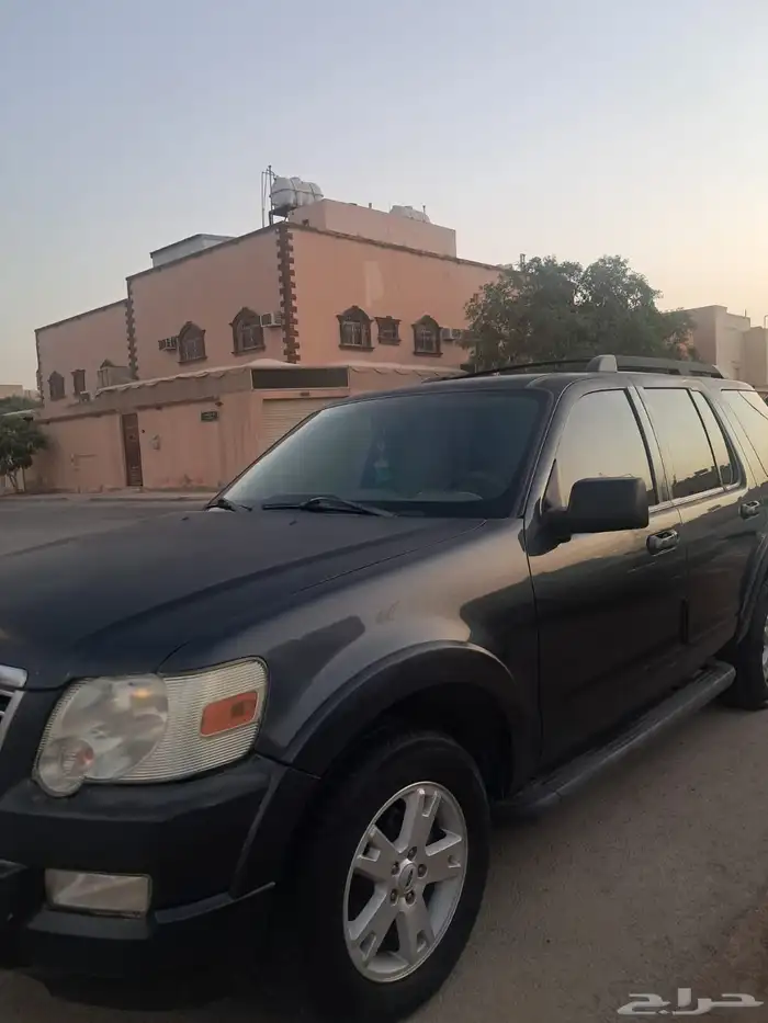سيارة فورد اكسبلورر للبيع 3