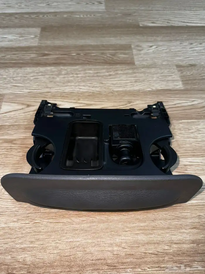 مختصين تجديد وصيانة فورد فكتوريا وماركيز ولنكون 23